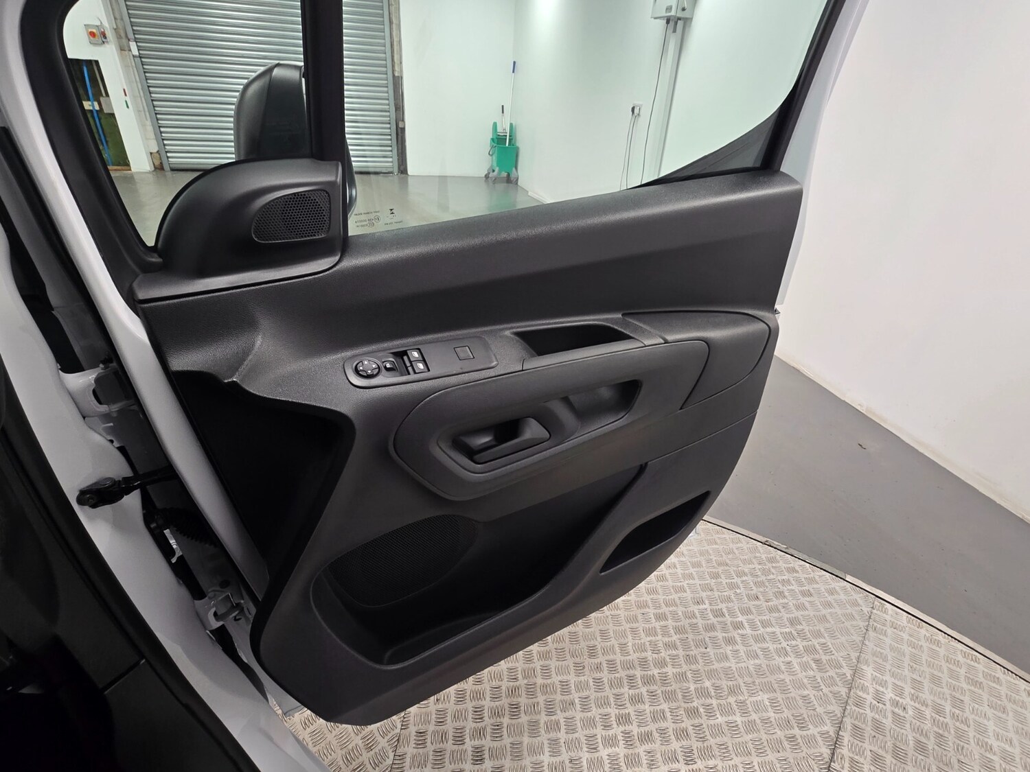 Used Citroen Berlingo for sale - 76276566: Photo 65