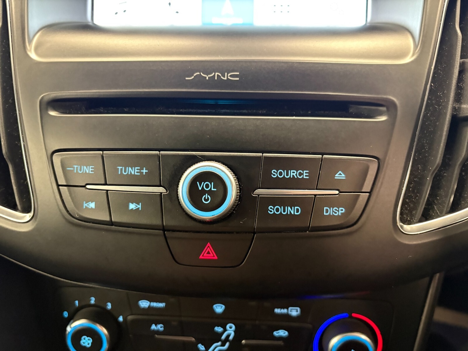 Used Ford Focus 2018 for sale - 76420413: Photo 16