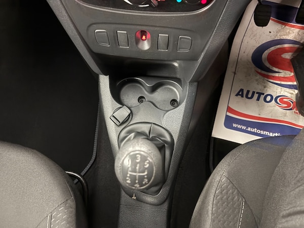 Used Dacia Sandero 2018 for sale - 76302467: Photo 25