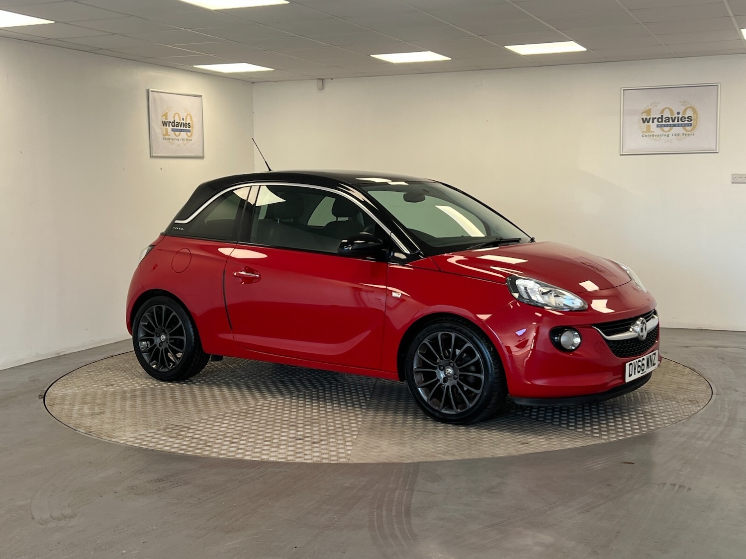 Used Vauxhall ADAM 2016 for sale - 76276171: Photo 2
