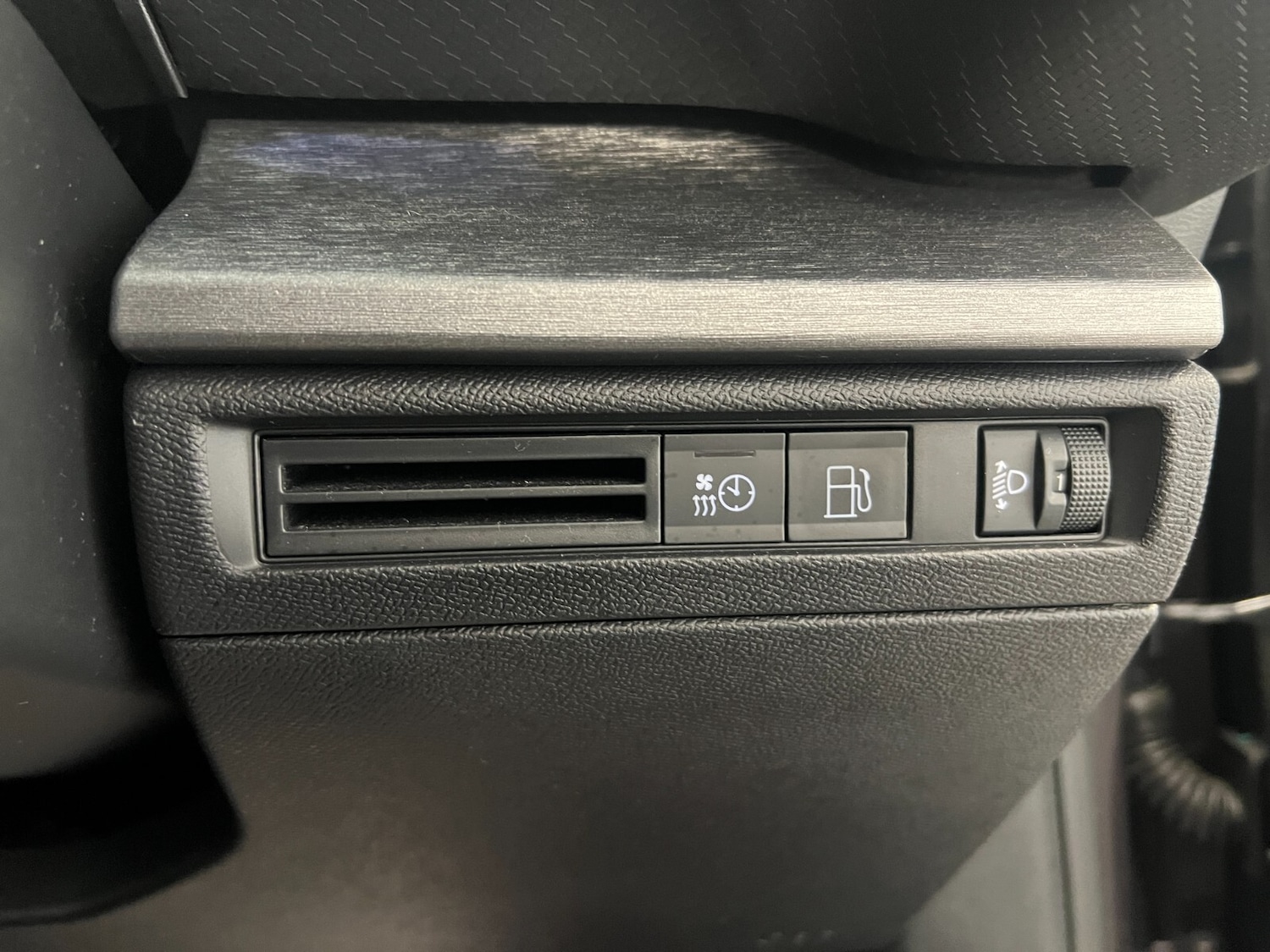 Used Citroen C5 X 2024 for sale - 76276209: Photo 44