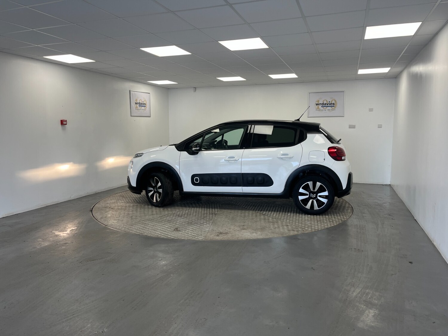 Used Citroen C3 2019 for sale - 76276772: Photo 10