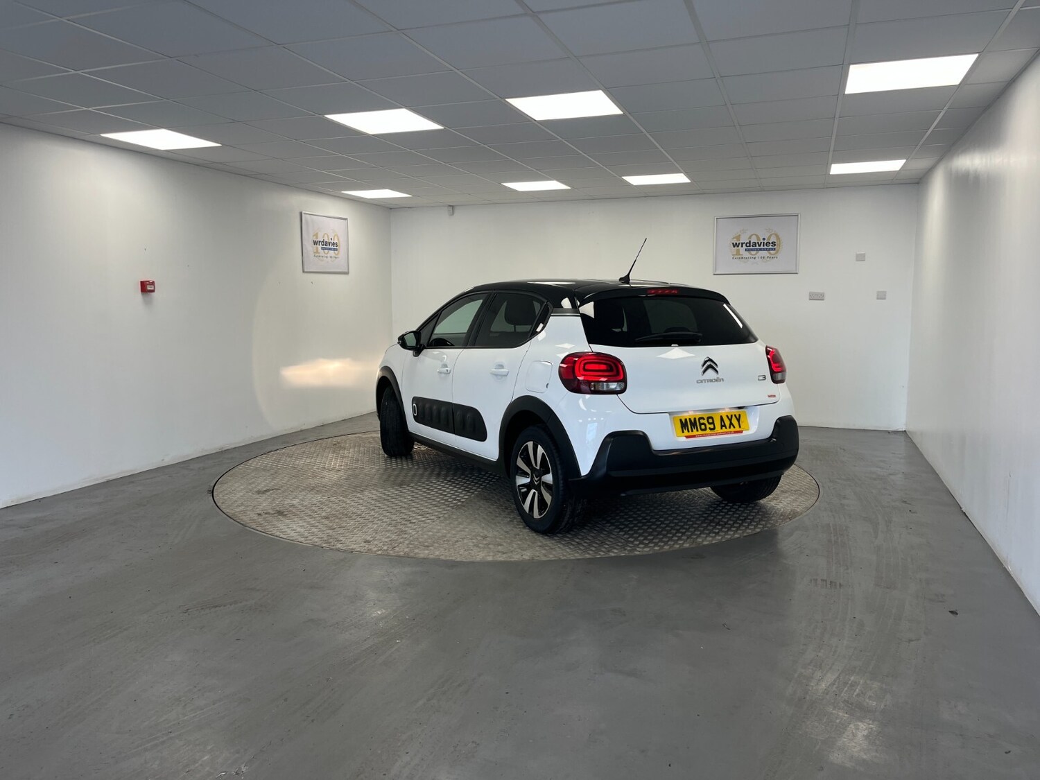 Used Citroen C3 2019 for sale - 76276772: Photo 14