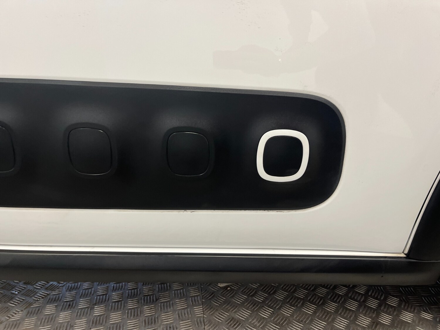 Used Citroen C3 2019 for sale - 76276772: Photo 30