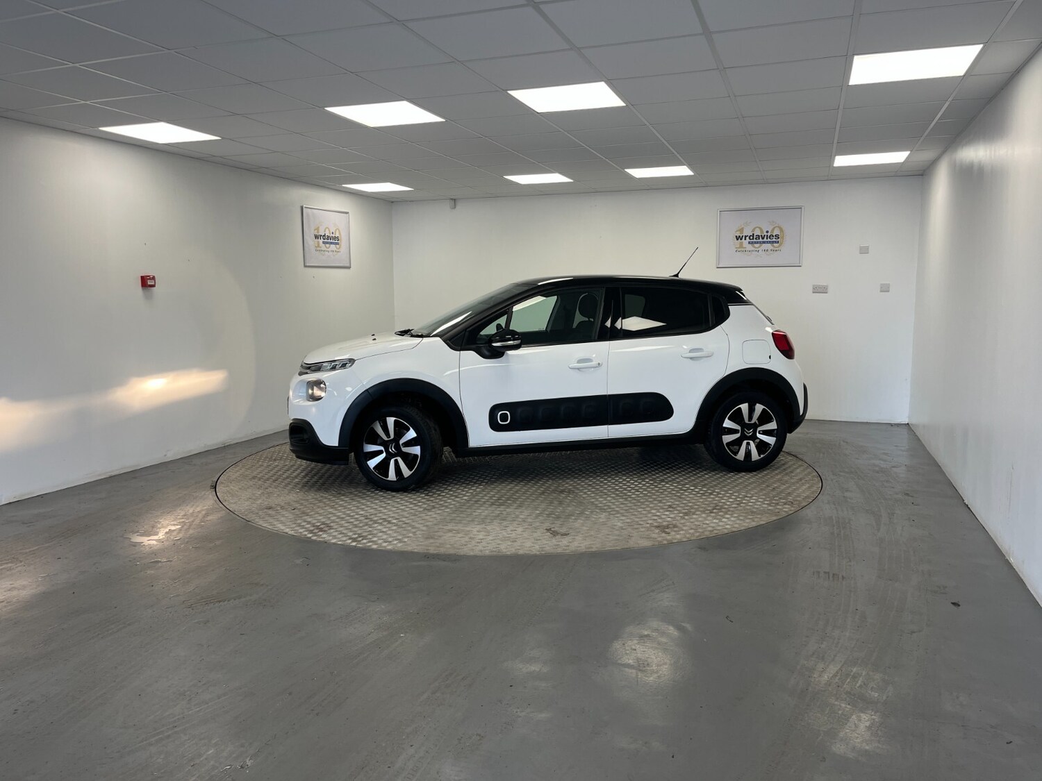 Used Citroen C3 2019 for sale - 76276772: Photo 8
