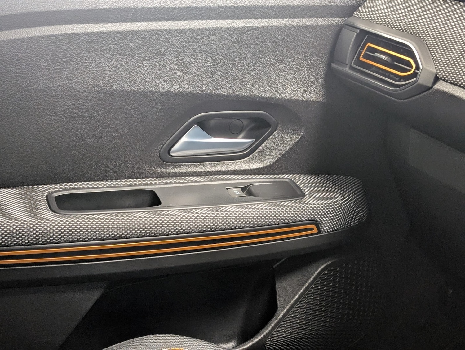 Used Dacia Sandero Stepway 2022 for sale - 76507647: Photo 53