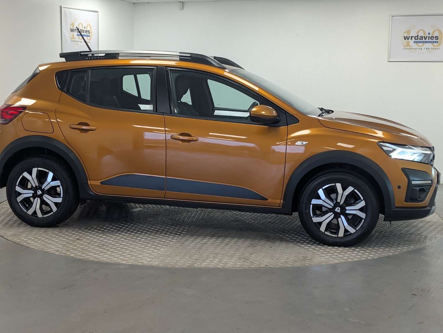 Used Dacia Sandero Stepway 2022 for sale - 76507647: Photo 8