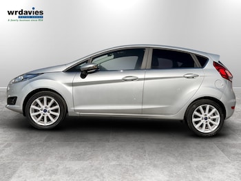 Used Ford Fiesta 2017 for sale - 78757316: Photo