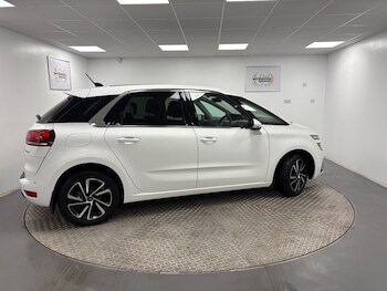 Used Citroen C4 2019 for sale - 77186282: Photo