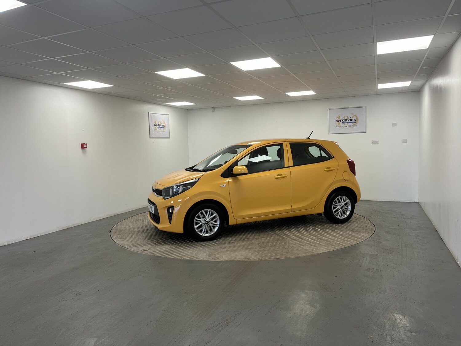 Used Kia Picanto 2023 for sale - 77449777: Photo 6