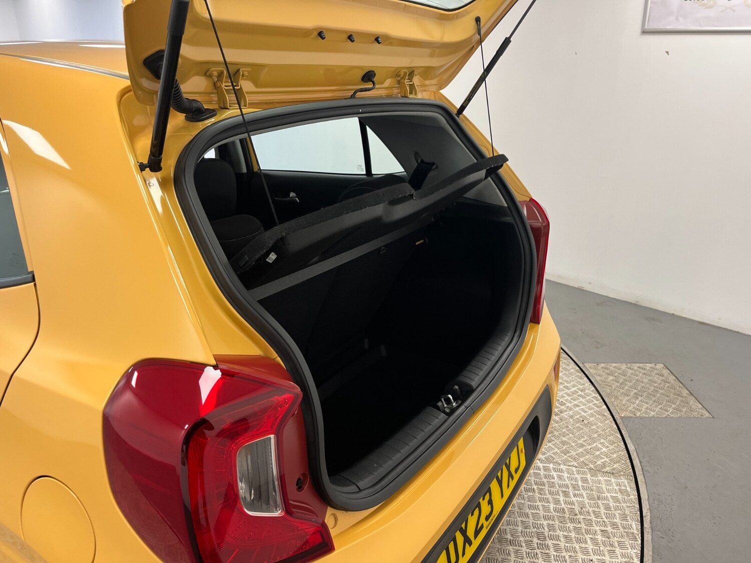 Used Kia Picanto 2023 for sale - 77449777: Photo 62