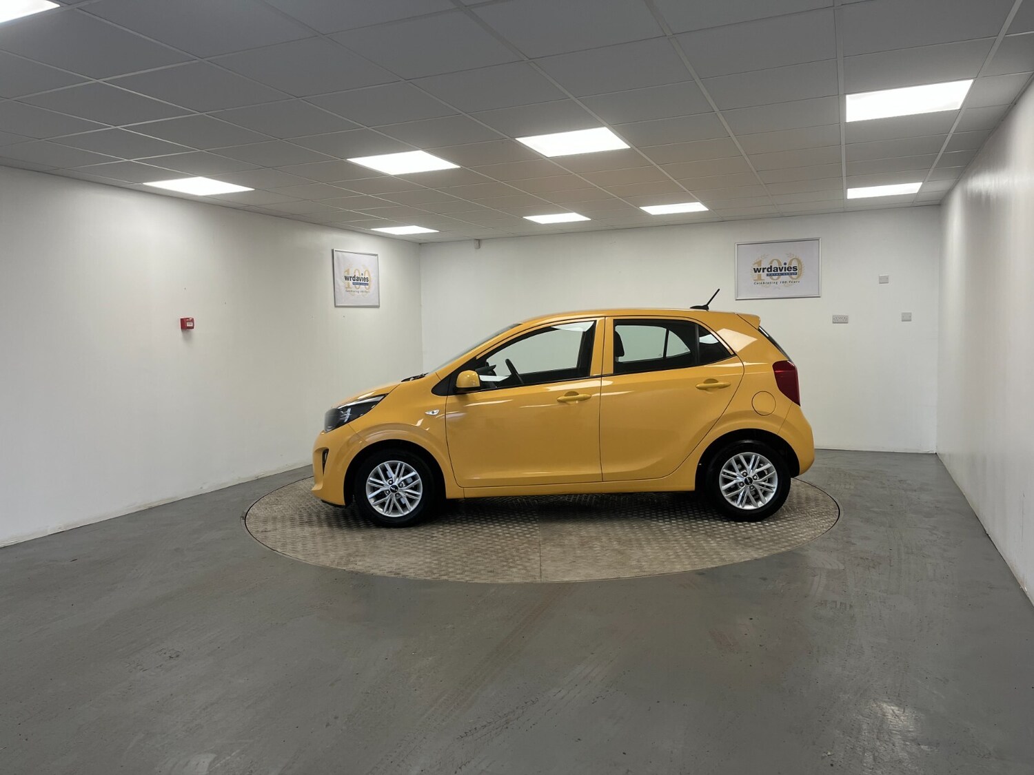 Used Kia Picanto 2023 for sale - 77449777: Photo 7