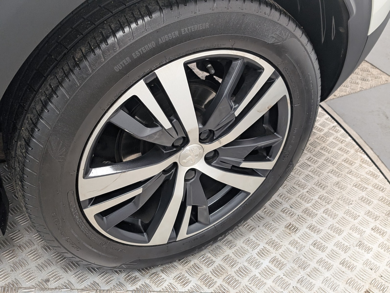 Used Peugeot 3008 2017 for sale - 76507534: Photo 16