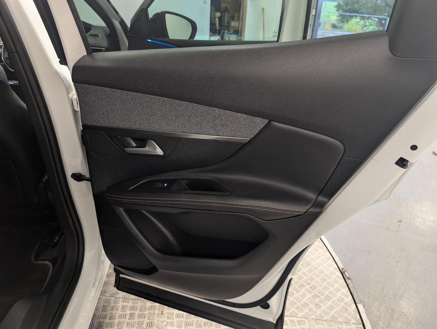 Used Peugeot 3008 2017 for sale - 76507534: Photo 25