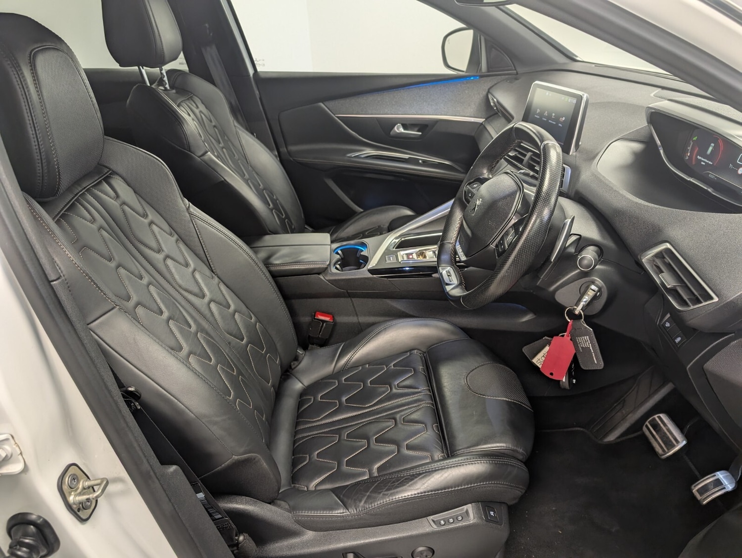 Used Peugeot 3008 2017 for sale - 76507534: Photo 32