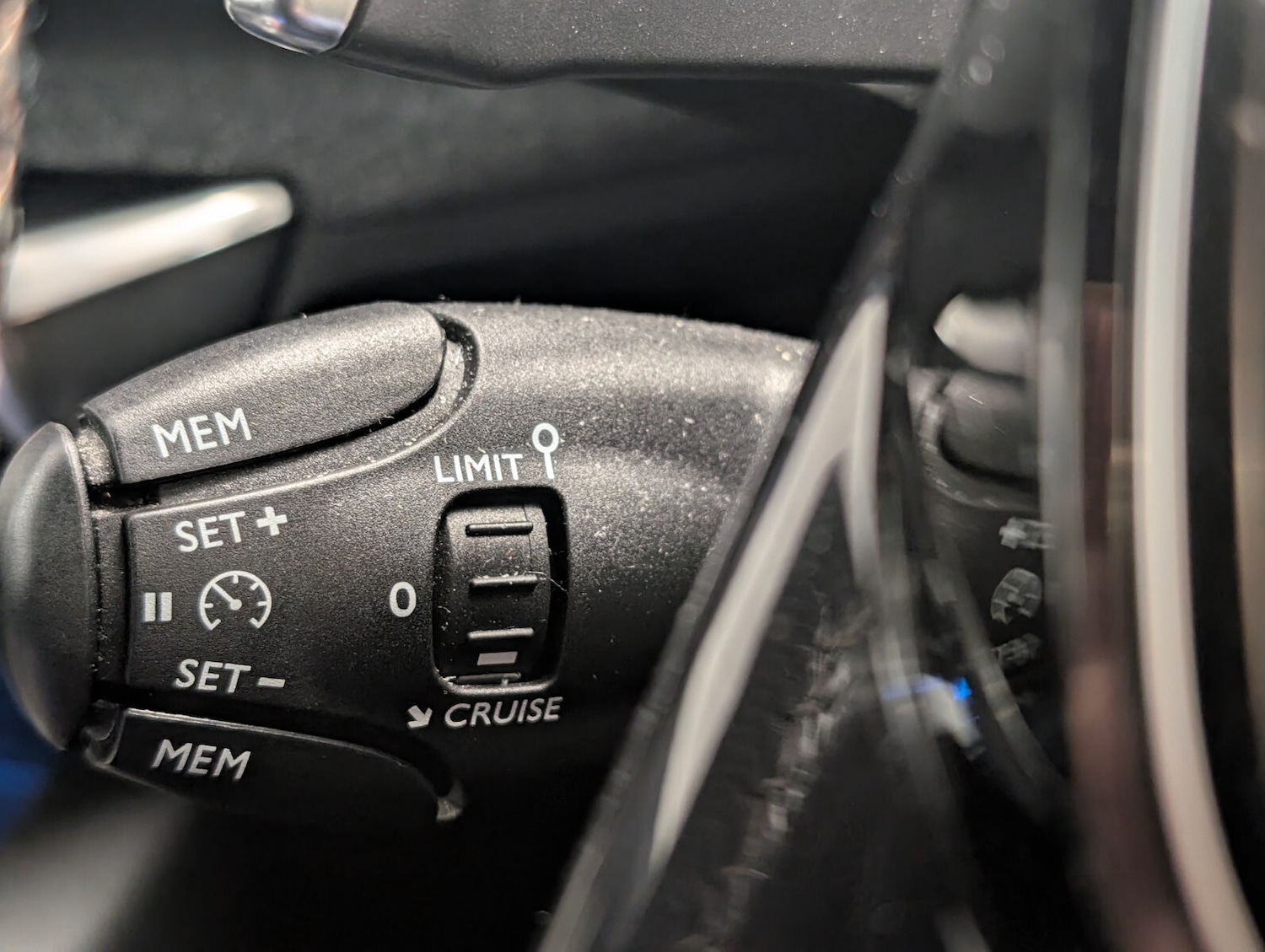 Used Peugeot 3008 2017 for sale - 76507534: Photo 40