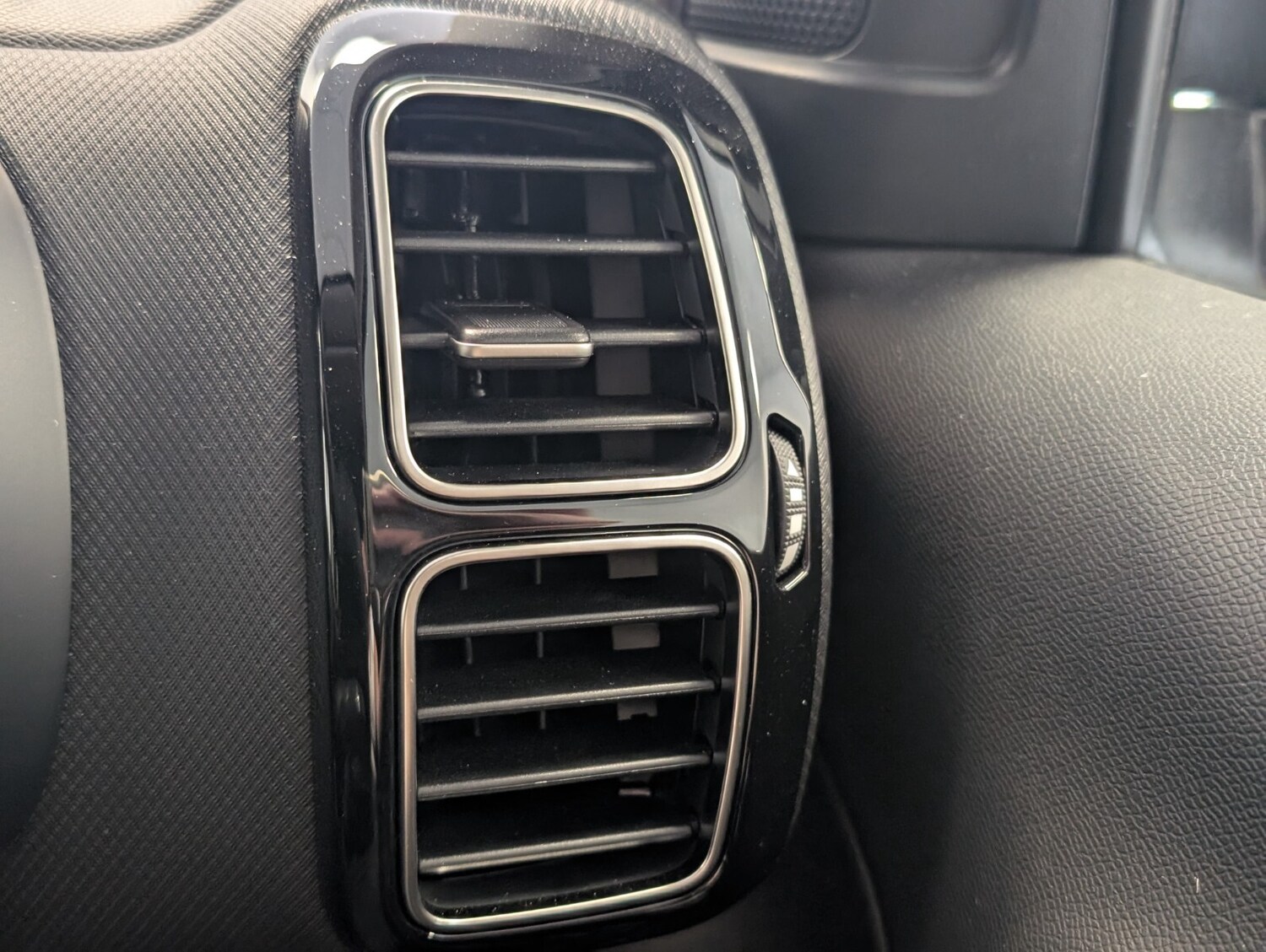 Used Citroen C5 Aircross 2025 for sale - 76276298: Photo 57