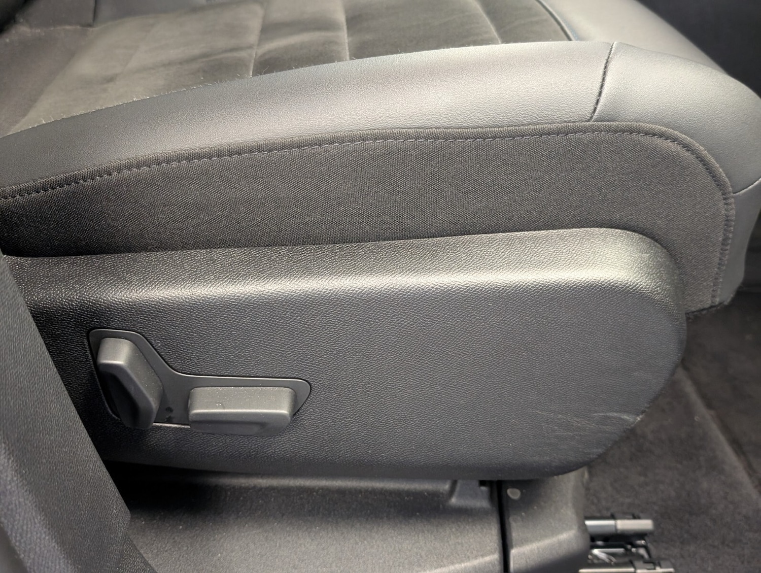 Used Citroen C5 Aircross 2025 for sale - 76276298: Photo 77