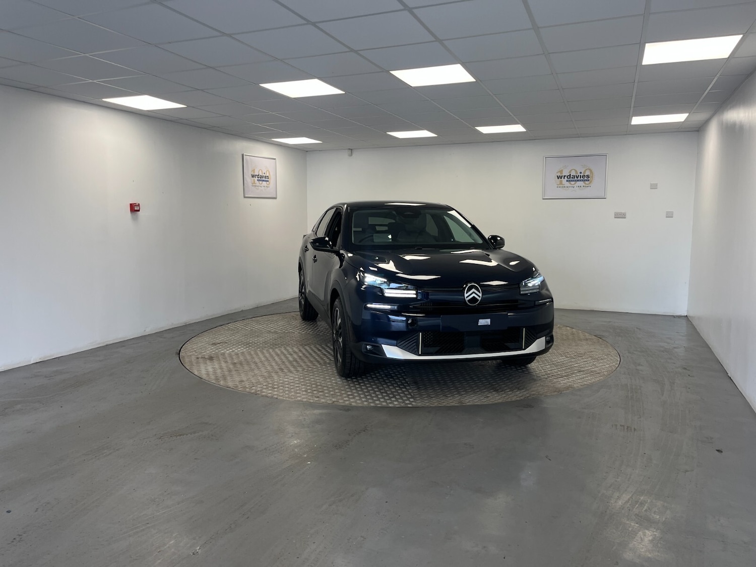 Used Citroen C4 2025 for sale - 76276360: Photo 2