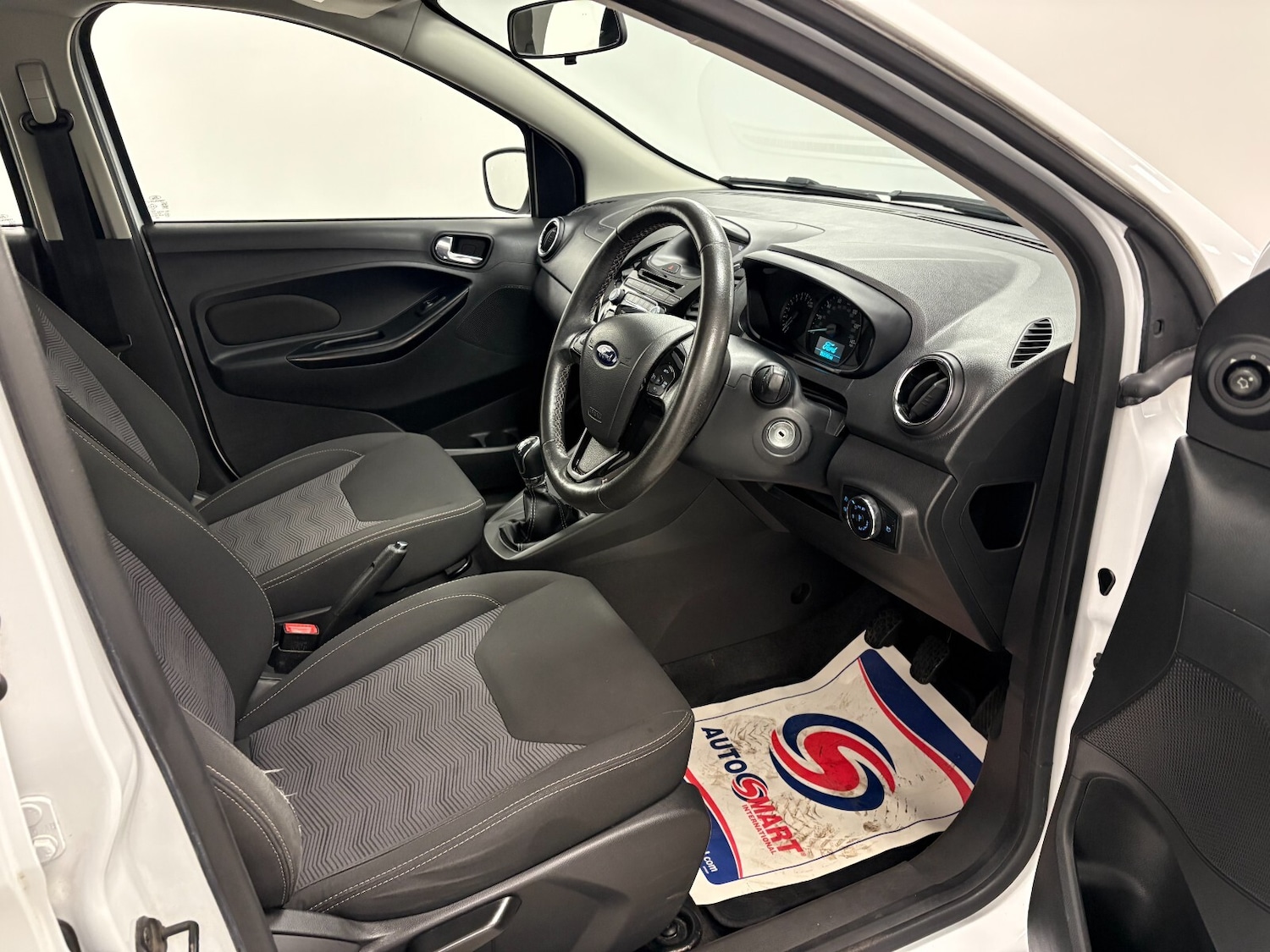 Used Ford Ka+ 2017 for sale - 77170440: Photo 12