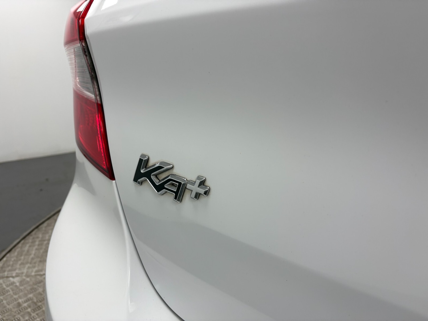 Used Ford Ka+ 2017 for sale - 77170440: Photo 28