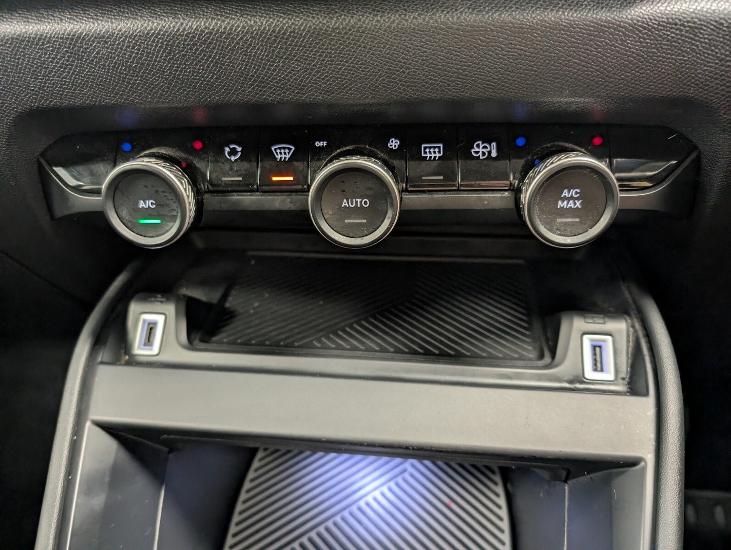 Used Citroen C4 2021 for sale - 76834855: Photo 60