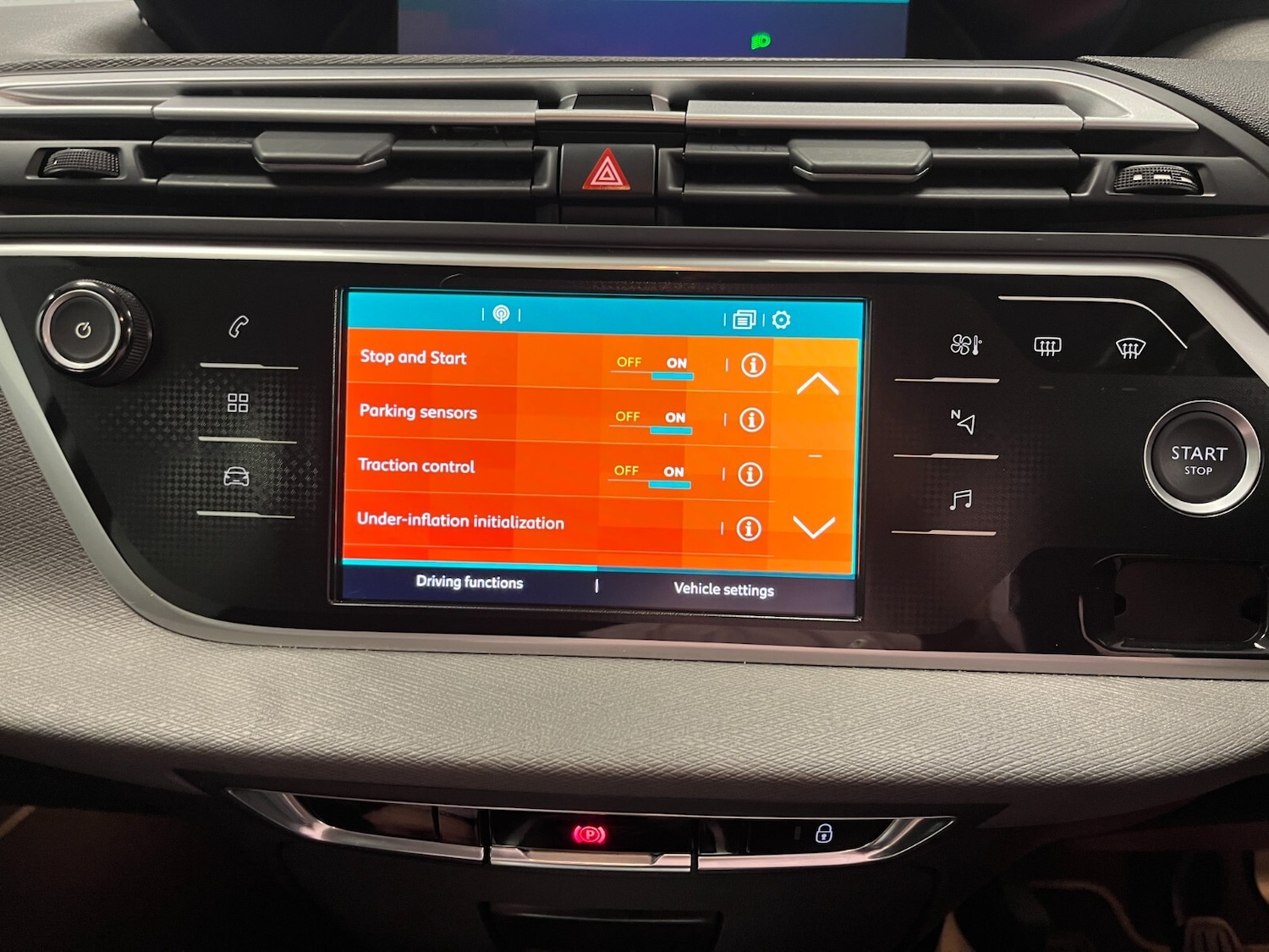 Used Citroen C4 Grand Picasso 2022 for sale - 77205648: Photo 77