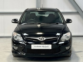 Used Hyundai i30 2011 for sale - 75545429: Photo