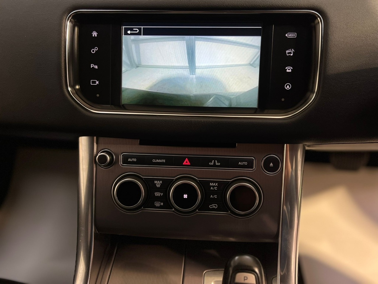 Used Land Rover Range Rover Sport 2015 for sale - 76687533: Photo 13