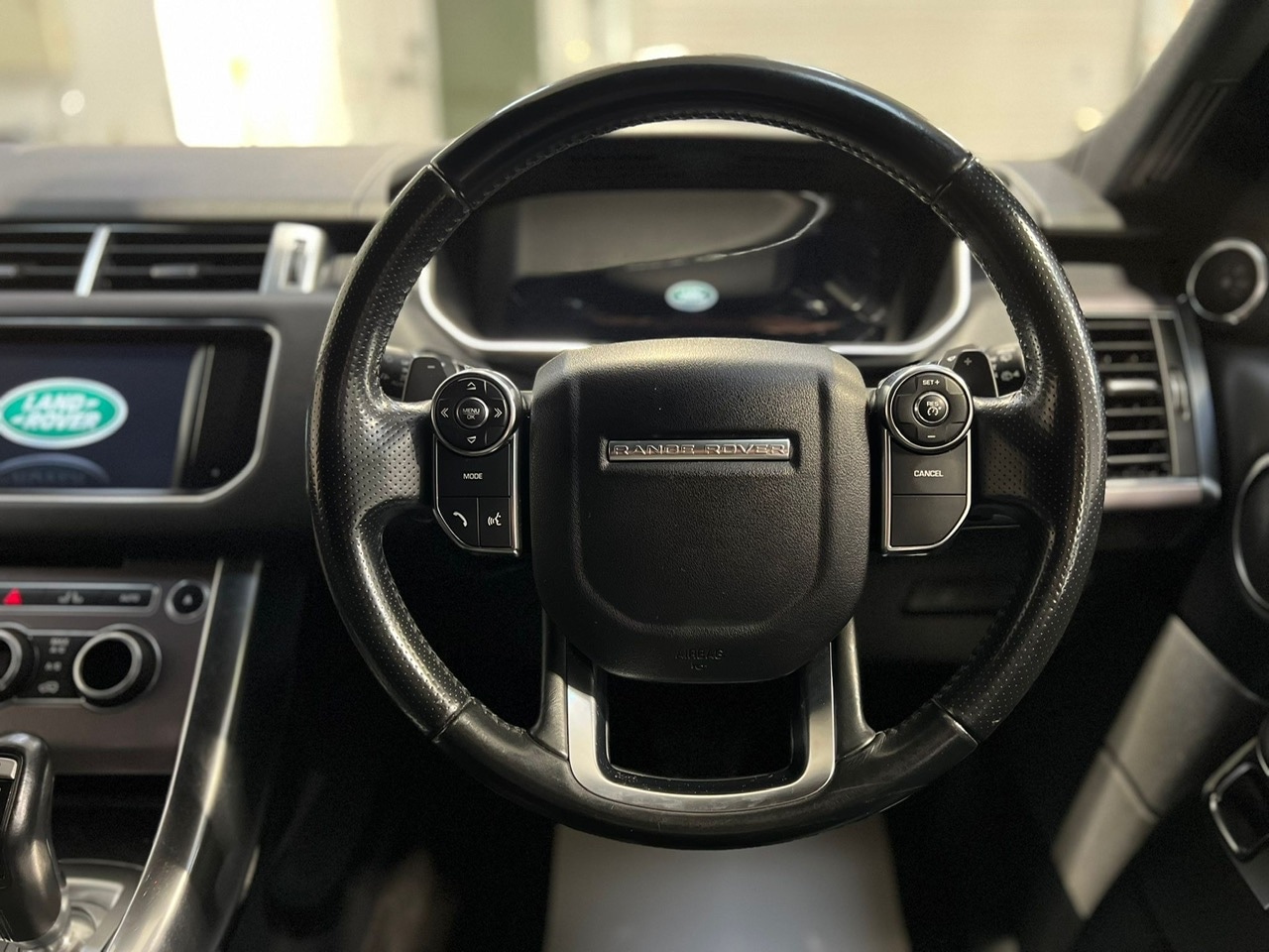 Used Land Rover Range Rover Sport 2015 for sale - 76687533: Photo 14