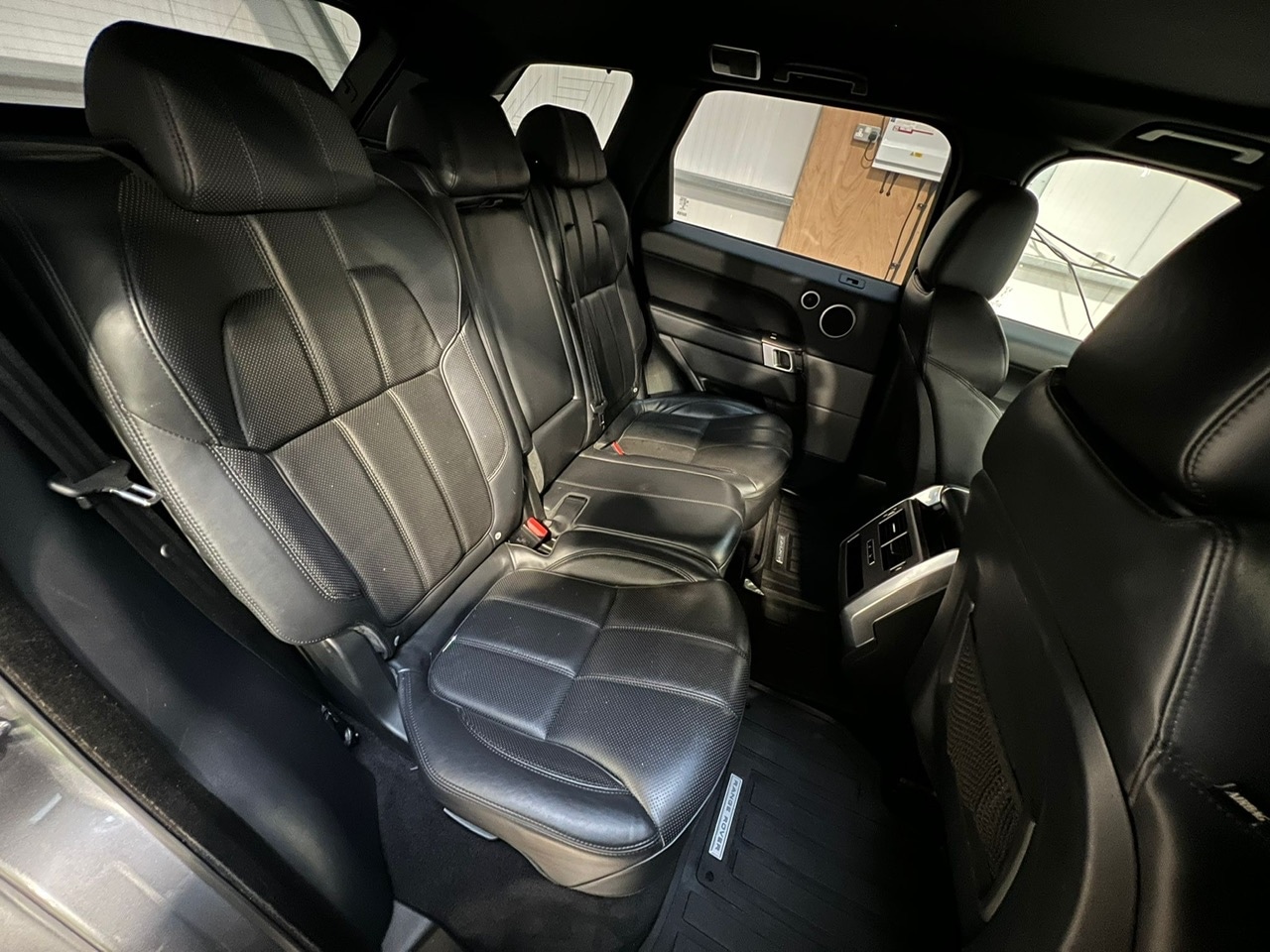 Used Land Rover Range Rover Sport 2015 for sale - 76687533: Photo 25