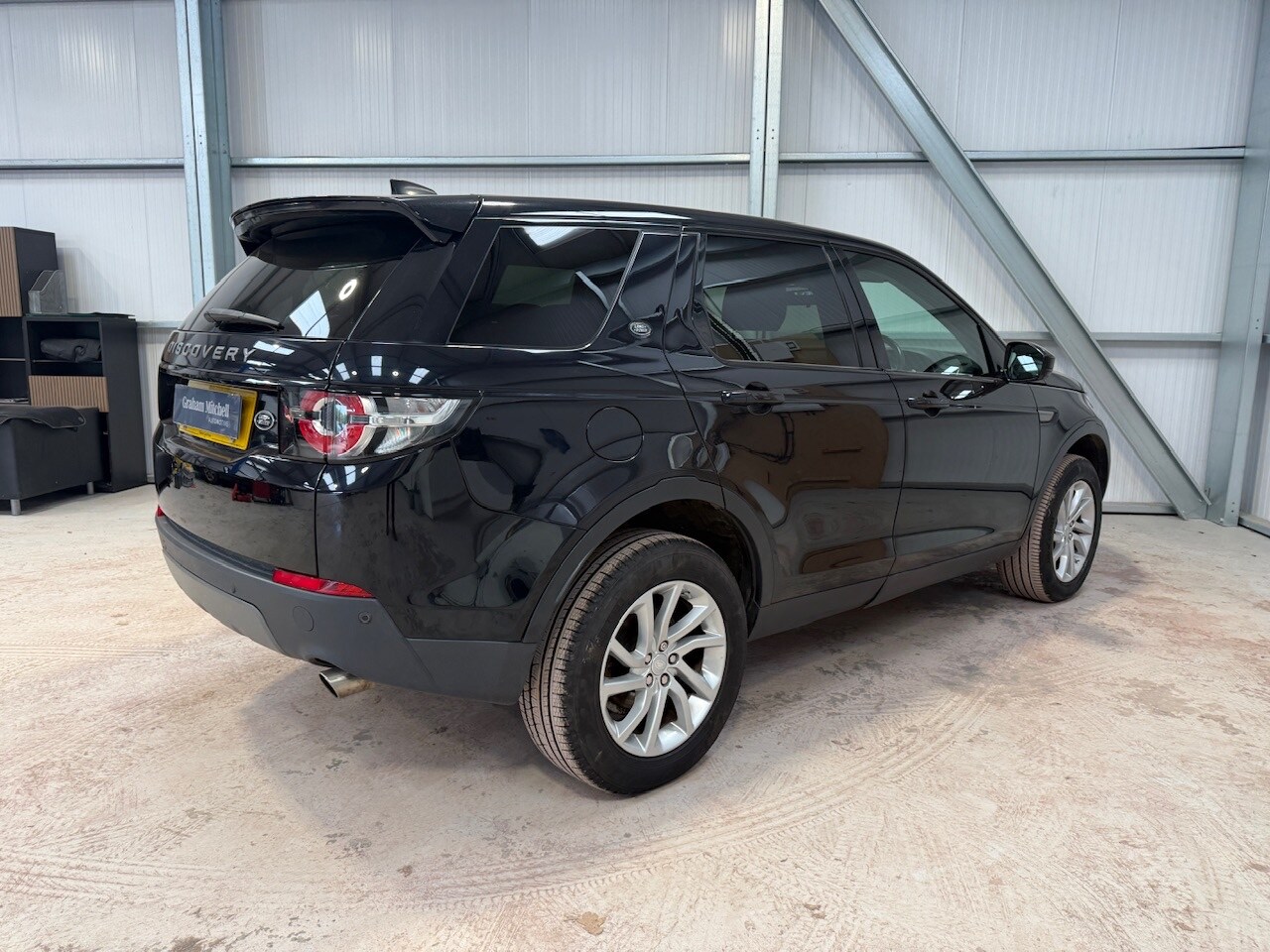 Used Land Rover Discovery Sport 2017 for sale - 77934832: Photo 45