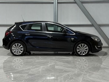 Used Vauxhall Astra 2013 for sale - 78479014: Photo