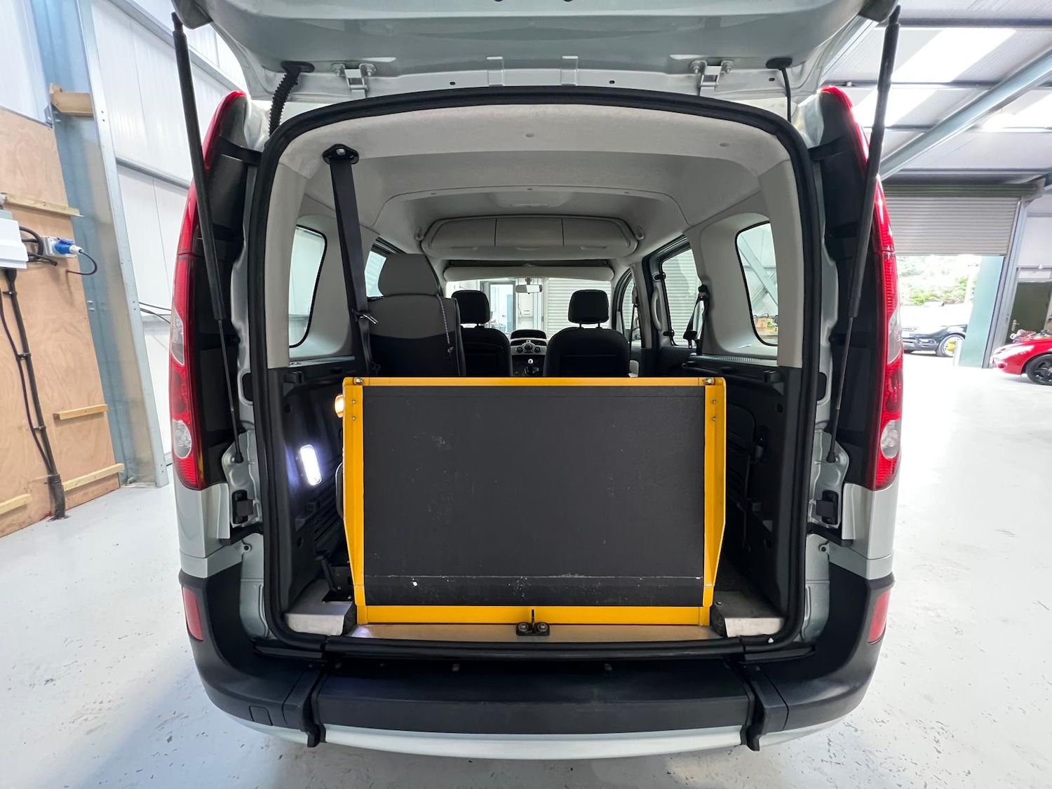 Vehicle 21