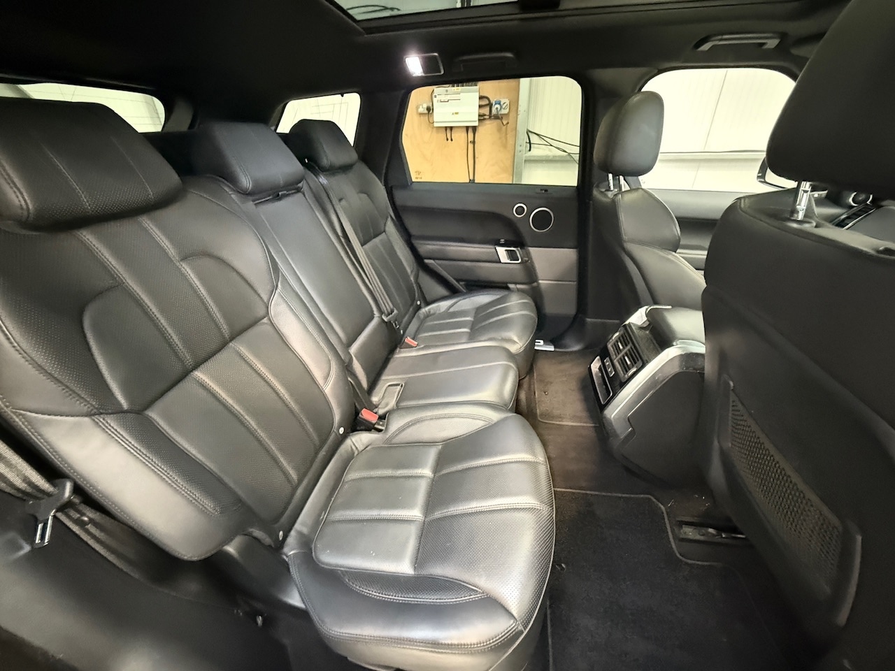 Vehicle 29