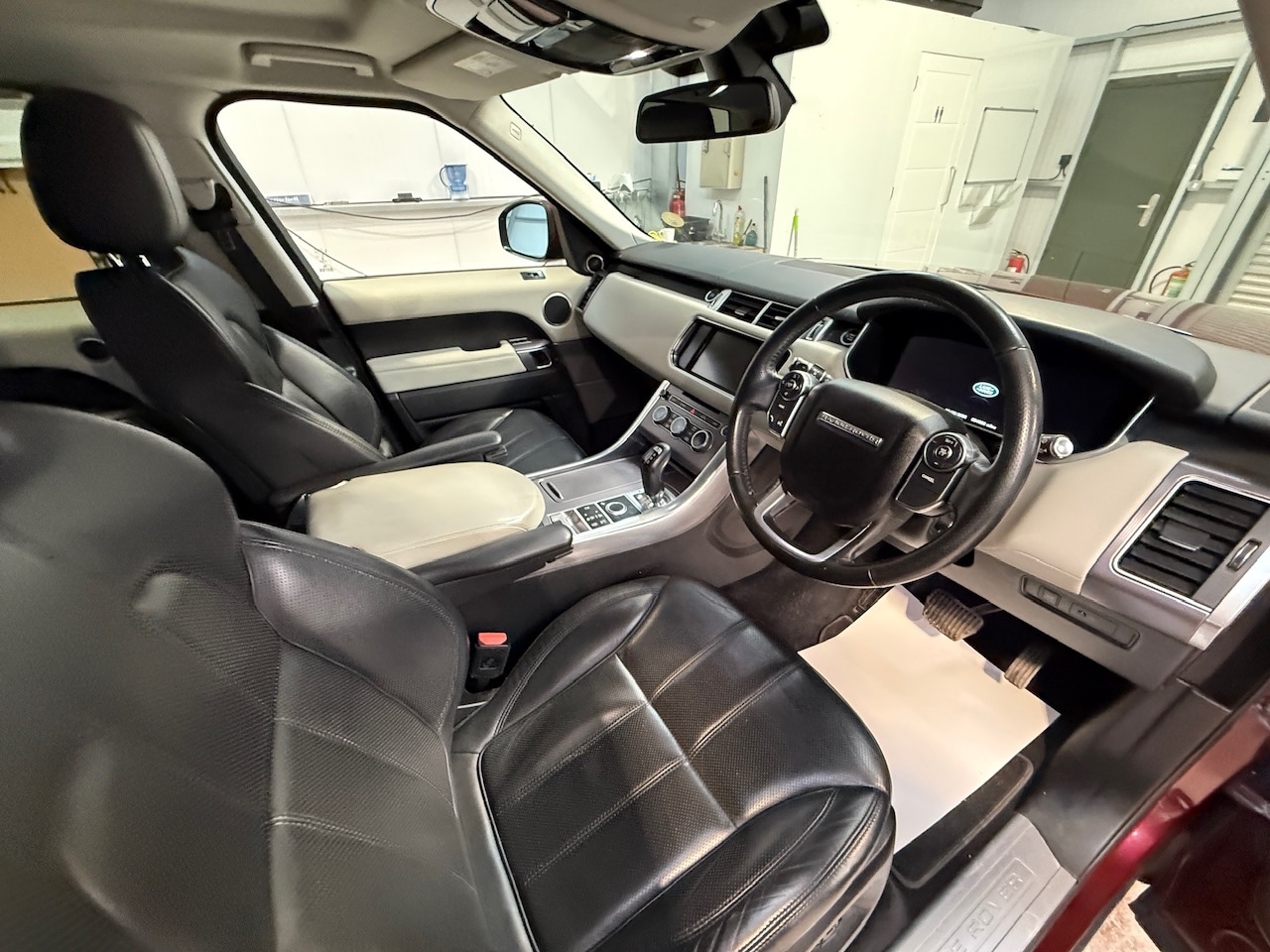 Used Land Rover Range Rover Sport 2015 for sale - 77934495: Photo 17