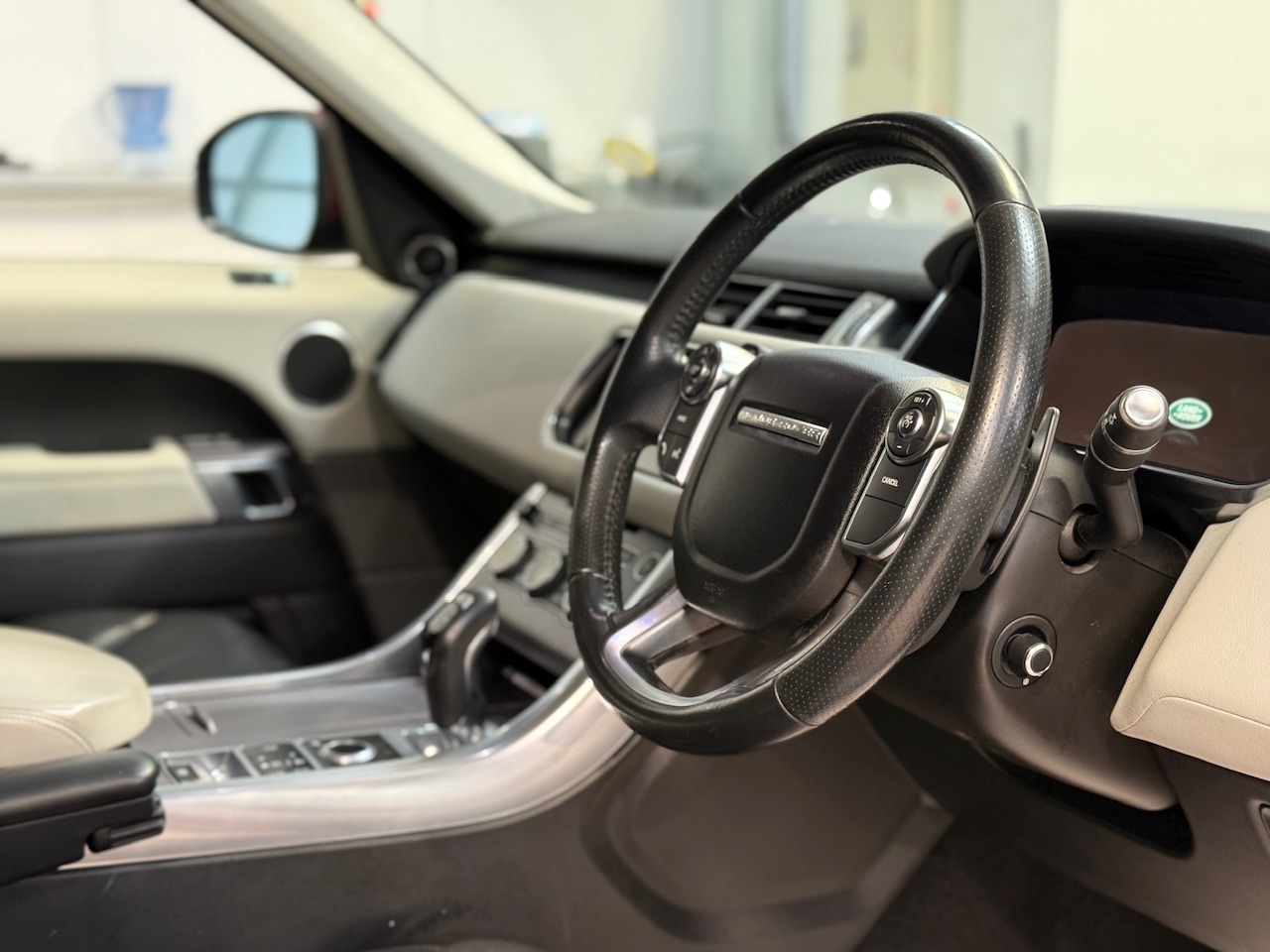 Used Land Rover Range Rover Sport 2015 for sale - 77934495: Photo 9