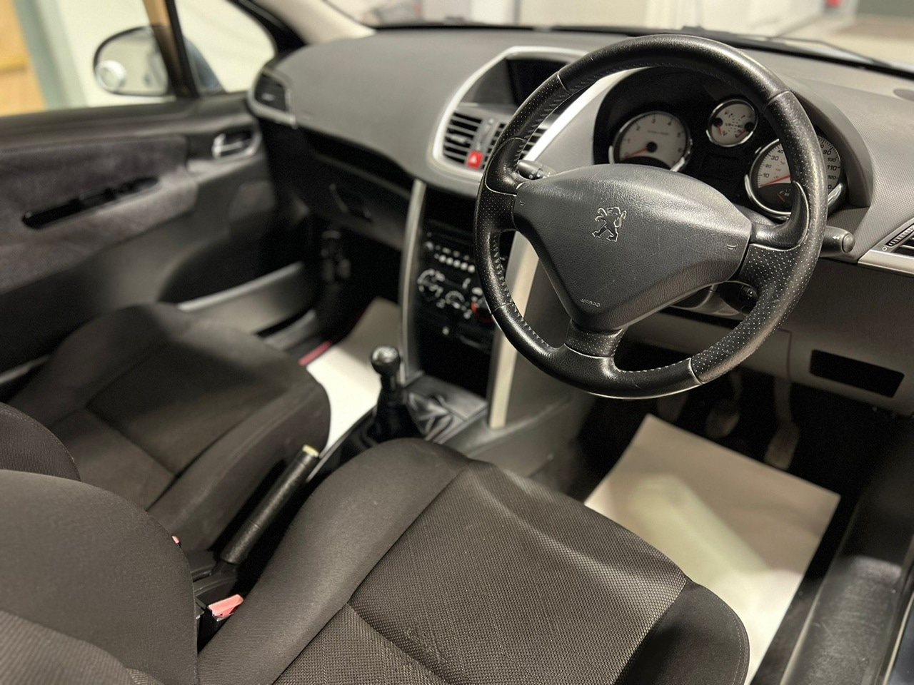 Used Peugeot 207 2008 for sale - 76684049: Photo 10