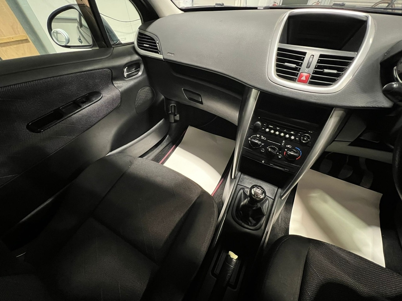 Used Peugeot 207 2008 for sale - 76684049: Photo 11