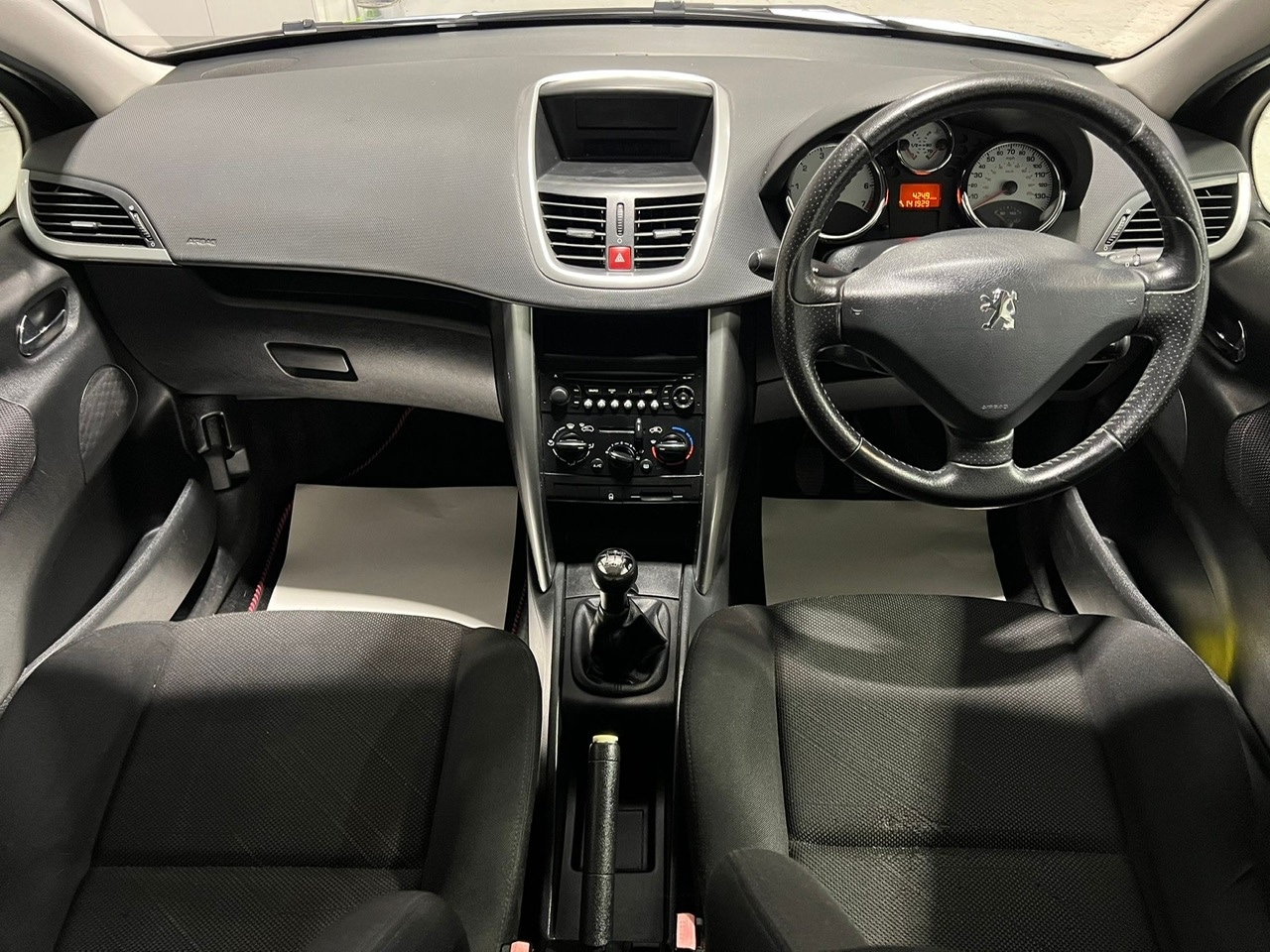 Used Peugeot 207 2008 for sale - 76684049: Photo 16