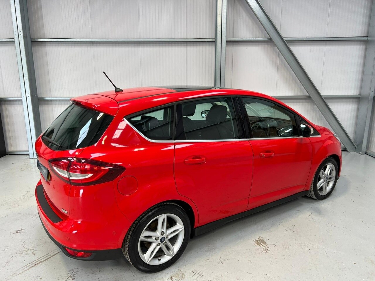 Vehicle 43