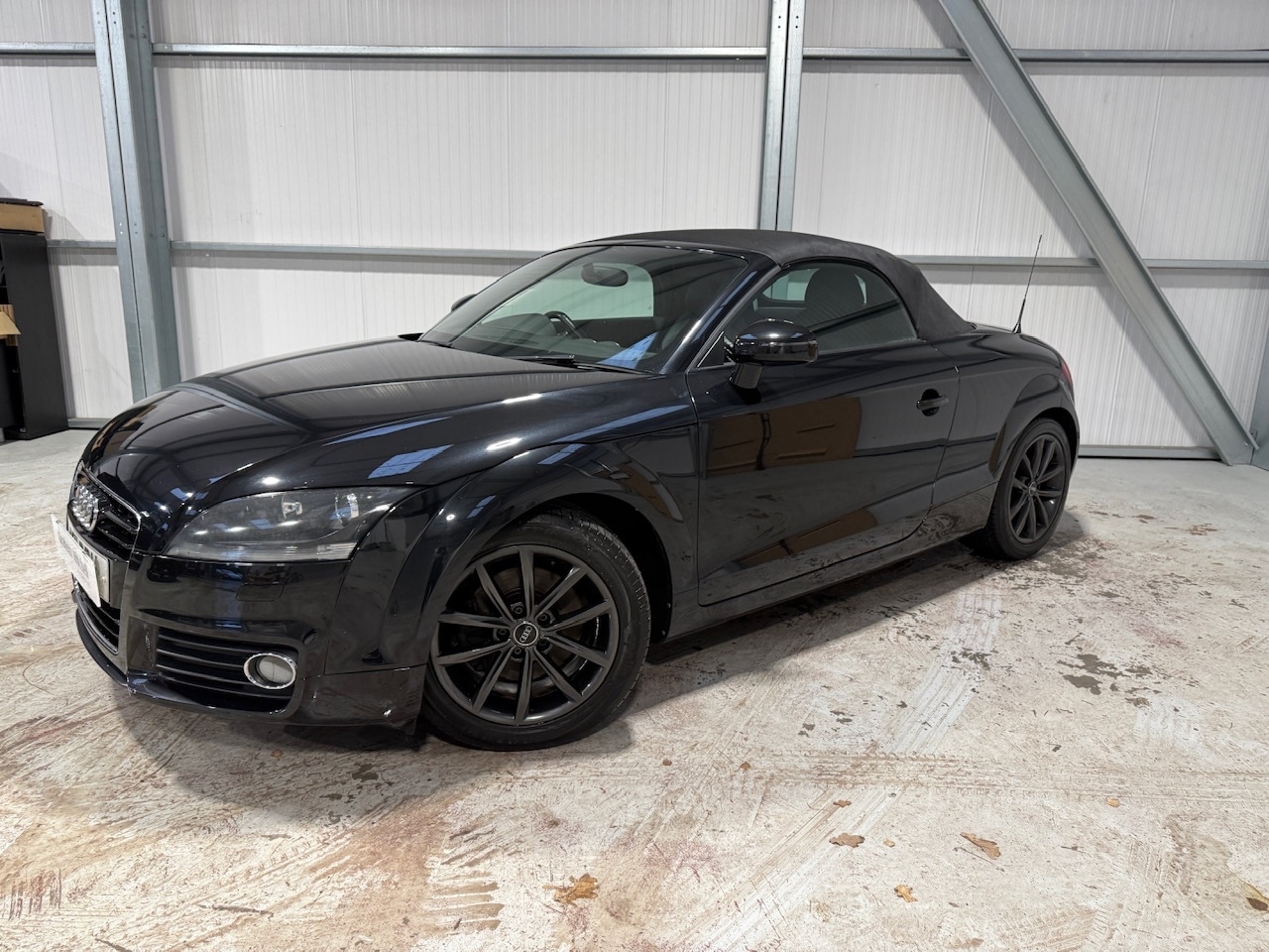 Used Audi TT 2011 for sale - 76749864: Photo 24