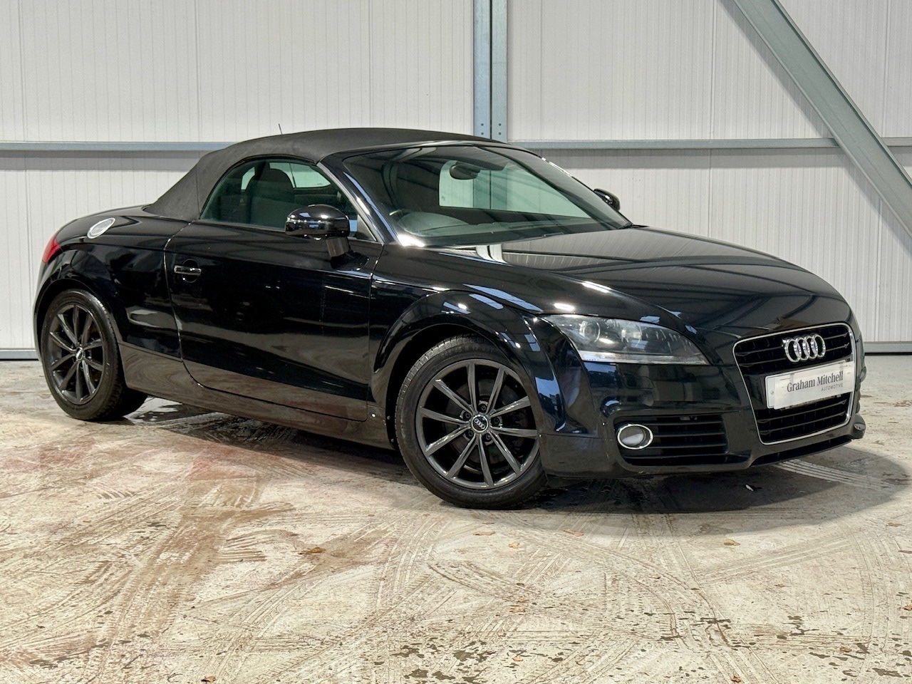 Used Audi TT 2011 for sale - 76749864: Photo 4