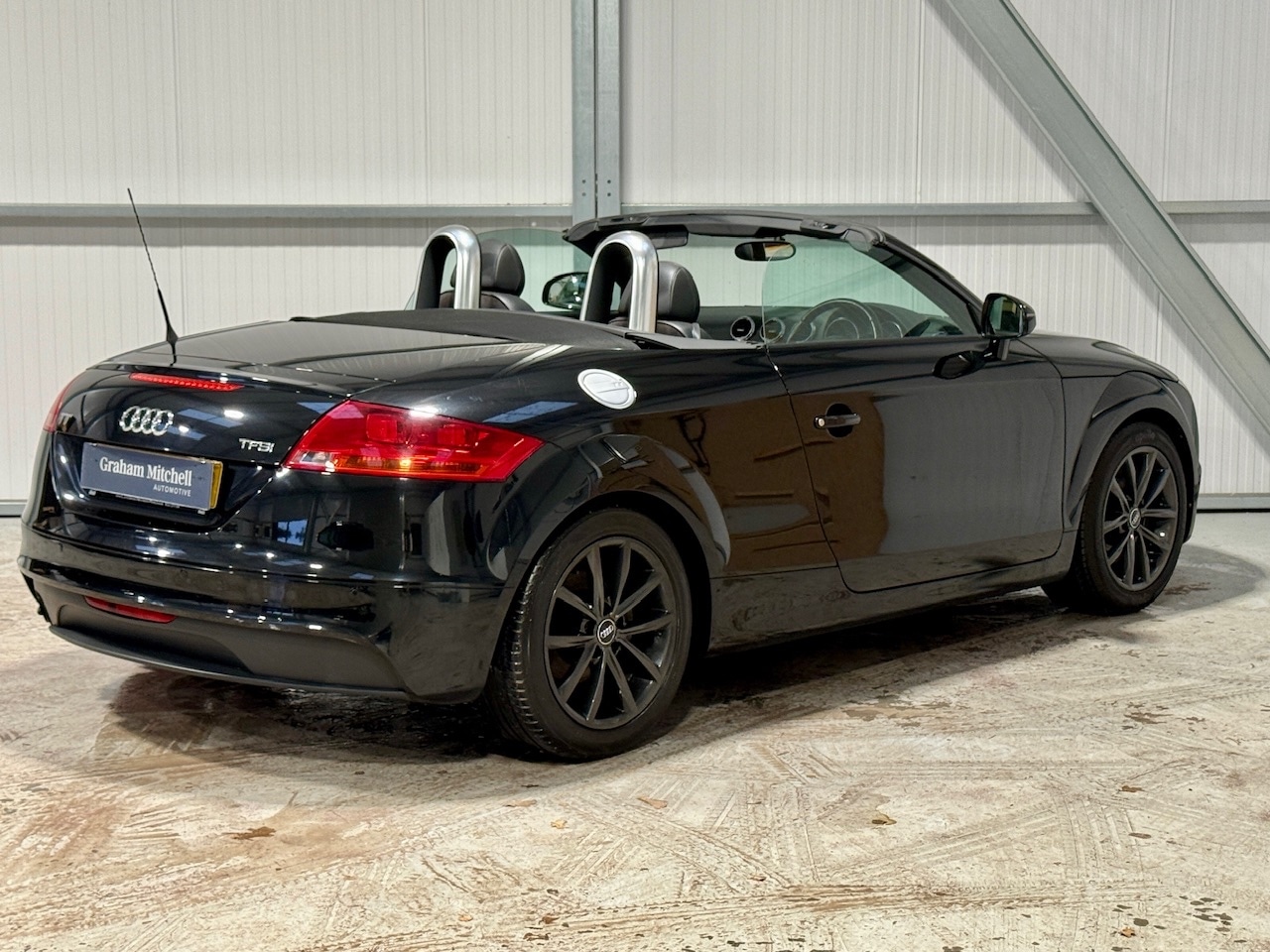 Used Audi TT 2011 for sale - 76749864: Photo 7