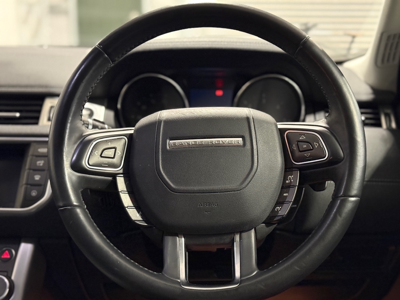 Used Land Rover Range Rover Evoque 2017 for sale - 76896879: Photo 14