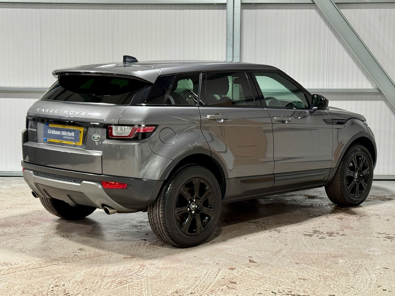 Used Land Rover Range Rover Evoque 2017 for sale - 76896879: Photo 5