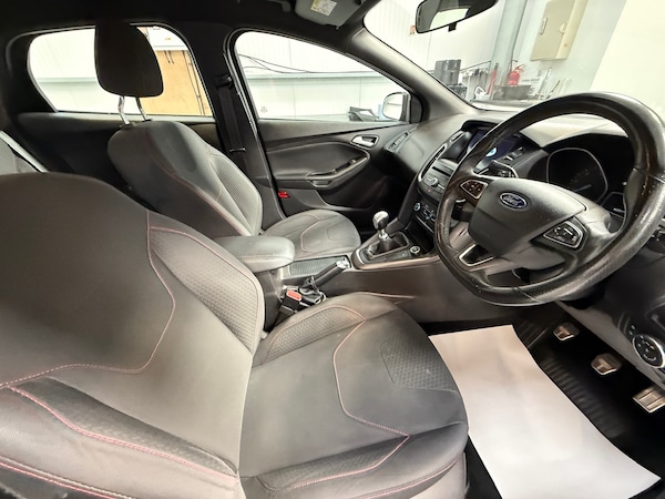Used Ford Focus 2017 for sale - 75381776: Photo 18