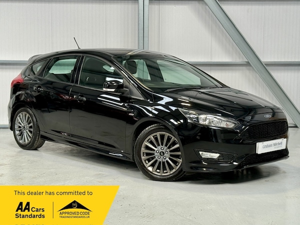 Used Ford Focus 2017 for sale - 75381776: Photo 1