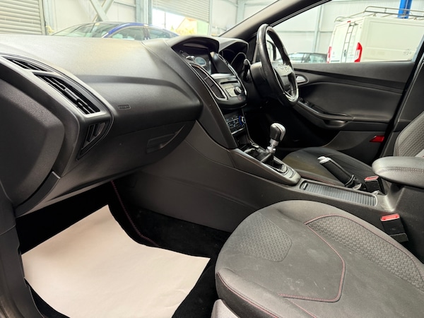 Used Ford Focus 2017 for sale - 75381776: Photo 23