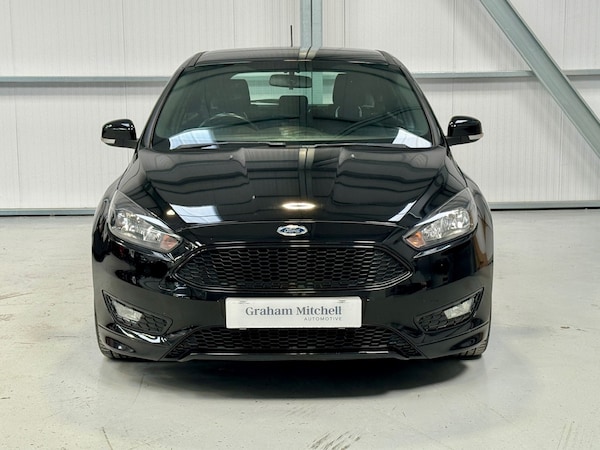 Used Ford Focus 2017 for sale - 75381776: Photo 2